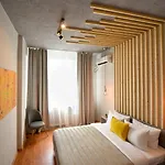Ideal - Spacious & Modern Near Unirii Square Apartmán