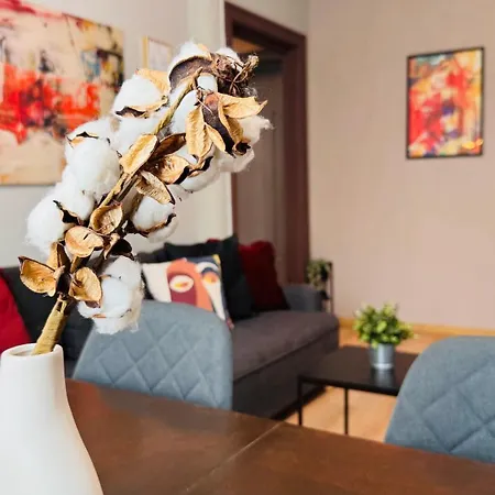 Appartamento Ideal - Spacious & Modern Near Unirii Square