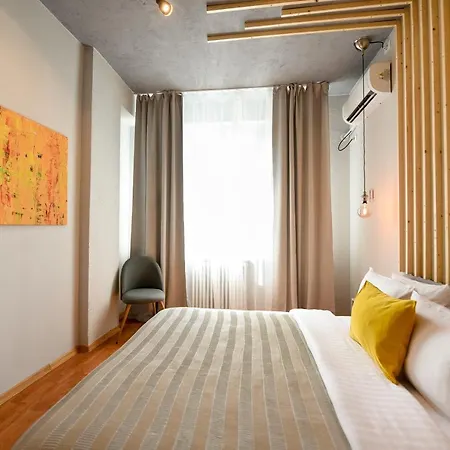 Ideal - Spacious & Modern Near Unirii Square * Boekarest