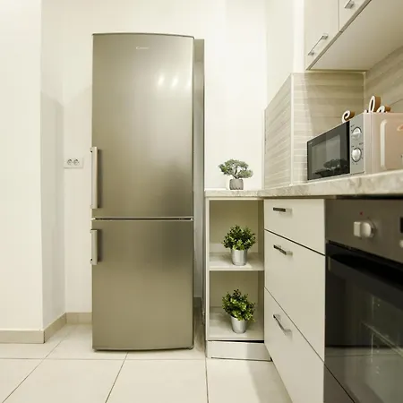 Ideal - Spacious & Modern Near Unirii Square Appartement