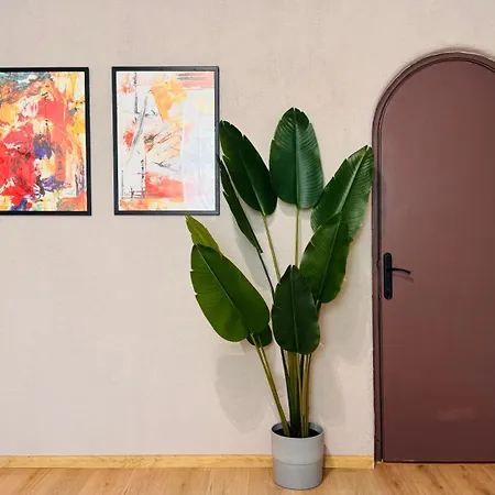 Appartement Ideal - Spacious & Modern Near Unirii Square